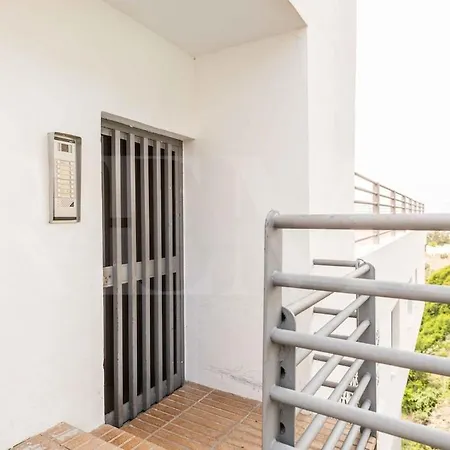 Hillside Gem, Panoramic Sea Views And 2 Terraces Rems * Malaga