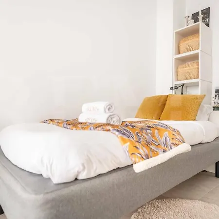 Apartment Hillside Gem, Panoramic Sea Views And 2 Terraces Rems